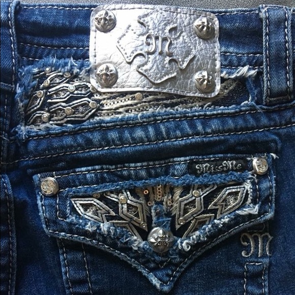 Miss Me Jeans size 28 - Picture 2 of 8